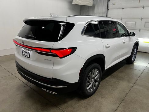 New 2026 Buick Enclave Preferred w/ LPO, Floor Liner Package AWD/4WD image 3