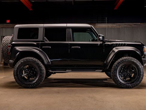 Used 2024 Ford Bronco Raptor w/ Interior Carbon Fiber Pack 6 image 11