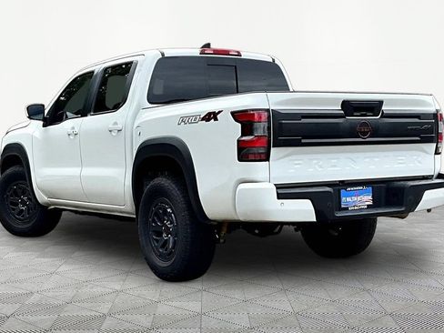 Used 2026 Nissan Frontier PRO-4X AWD/4WD image 5