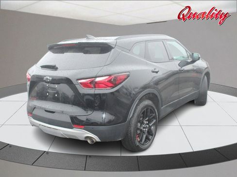 Used 2022 Chevrolet Blazer LT w/ Redline Edition image 3