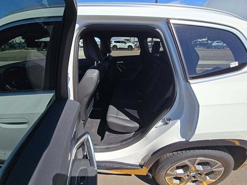 Used 2025 BMW X1 xDrive28i AWD/4WD image 7