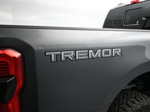 New 2026 Ford F350 Platinum w/ Tremor Off-Road Package image 10
