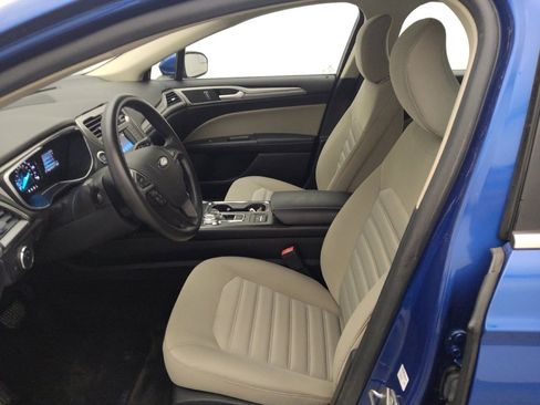 Used 2018 Ford Fusion S image 17