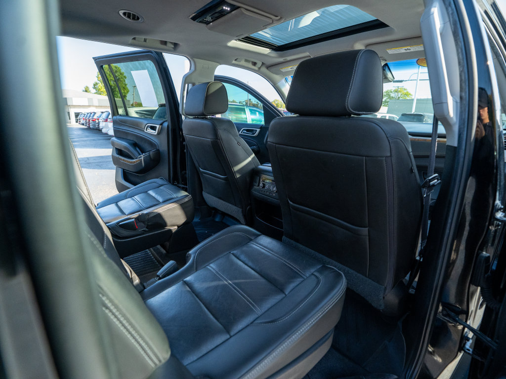 Used 2019 GMC Yukon XL Denali w/ Denali Ultimate Package AWD/4WD image 14