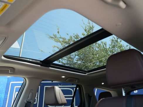 New 2026 Honda Pilot image 17