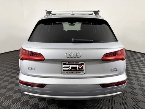 Used 2018 Audi Q5 2.0T Premium Plus w/ Premium Plus Package AWD/4WD image 10