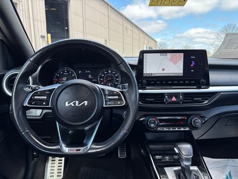 Used 2024 Kia Forte GT-Line w/ GT-Line Premium Package image 24