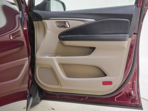 Used 2021 Honda Pilot EX-L image 36
