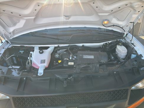 Used 2014 Chevrolet Express 1500 LS image 27