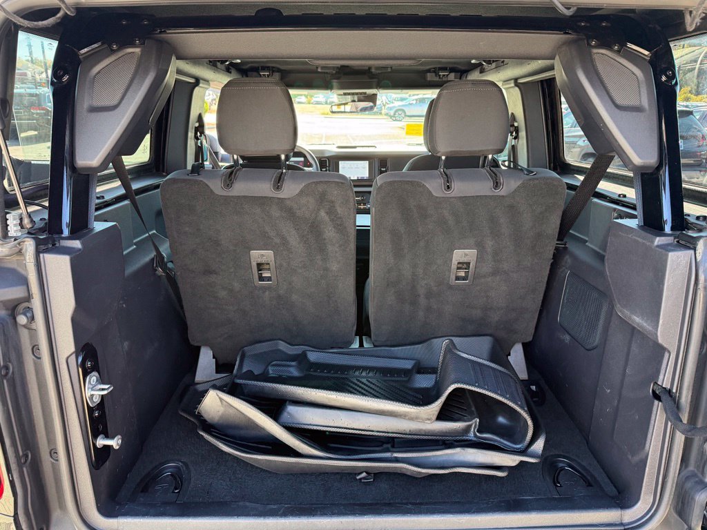 Used 2023 Ford Bronco 2-Door AWD/4WD image 29