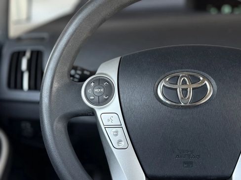 Used 2013 Toyota Prius Three FWD image 20