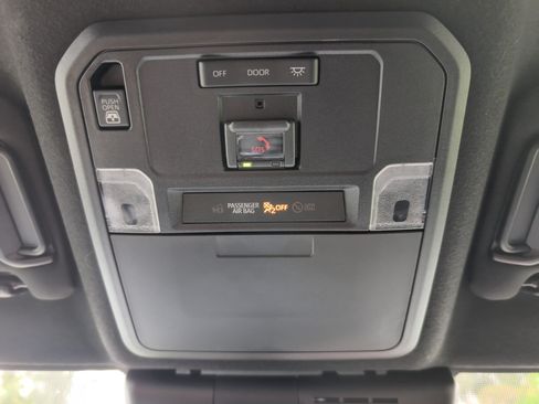 Certified 2025 Toyota 4Runner SR5 AWD/4WD image 42