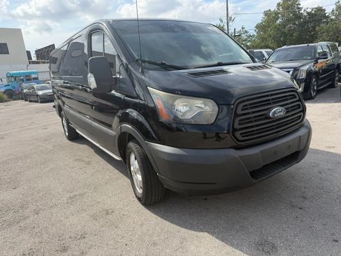 Used 2017 Ford Transit 250 148 Low Roof RWD image 3