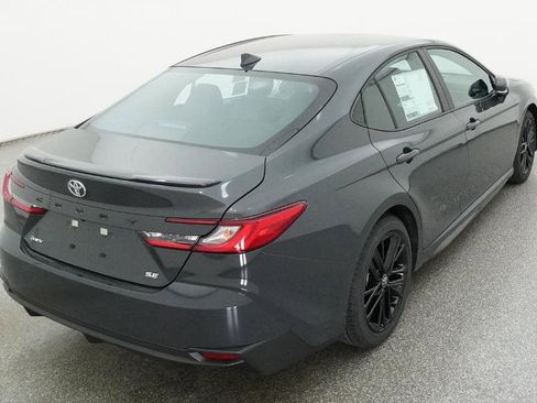 New 2026 Toyota Camry SE FWD image 11