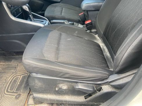 Used 2021 Ford EcoSport SE w/ SE Convenience Package FWD image 8