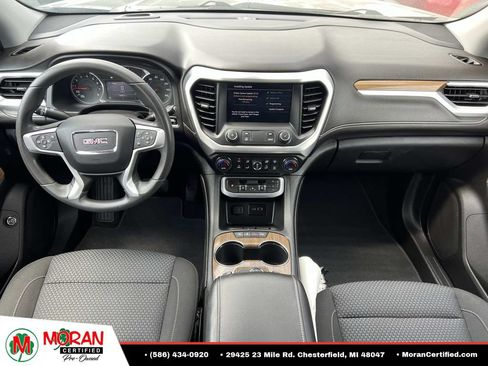 Used 2021 GMC Acadia SLE w/ Driver Convenience Package FWD image 16