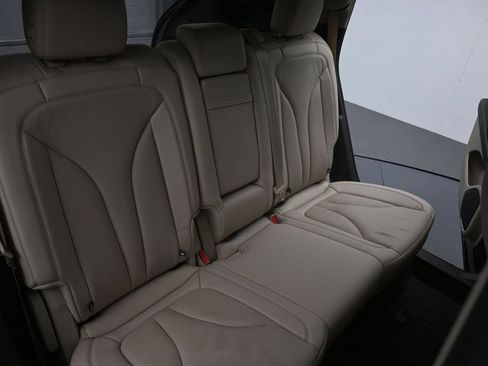 Used 2020 Lincoln Nautilus Reserve AWD/4WD image 13