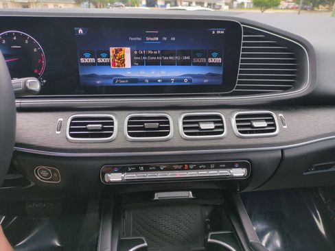 Certified 2026 Mercedes-Benz GLE 350 4MATIC image 22