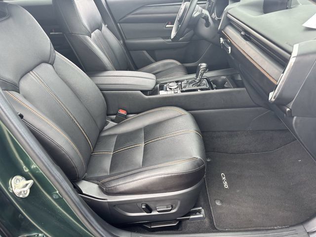 Used 2025 MAZDA CX-50 AWD 2.5 S w/ Premium Plus Pkg image 11