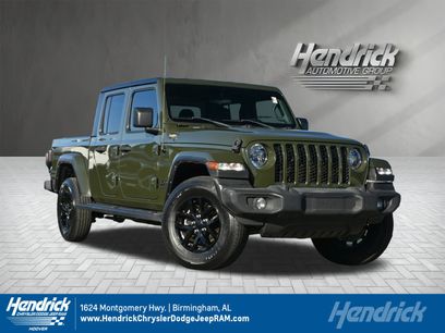 Used 2022 Jeep Gladiator Sport