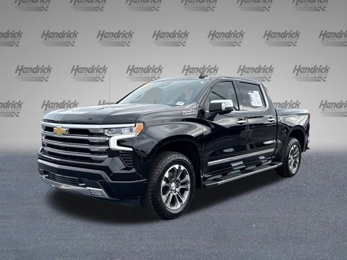 Certified 2025 Chevrolet Silverado 1500 High Country w/ Technology Package image 5