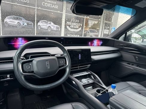 Used 2024 Lincoln Nautilus Premier w/ Jet Appearance Package AWD/4WD image 24