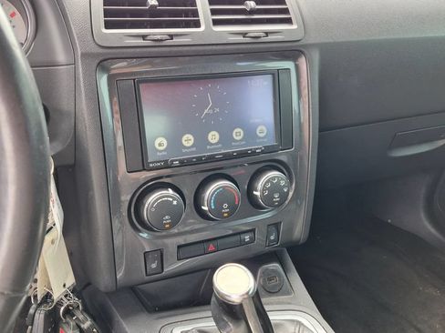 Used 2009 Dodge Challenger SRT8 w/ SRT Option Group II RWD image 14