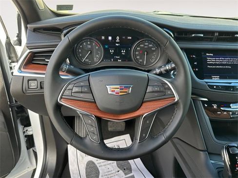 New 2025 Cadillac XT5 Premium Luxury w/ Technology Package image 12