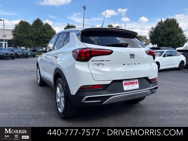 Certified 2024 Buick Encore GX Preferred w/ Comfort Package FWD image 3