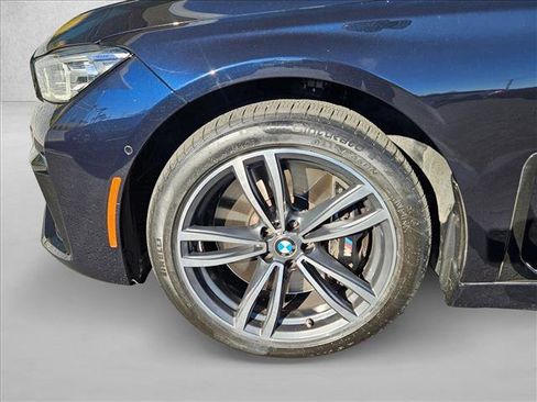 Used 2022 BMW 750i xDrive 750i xDrive image 26