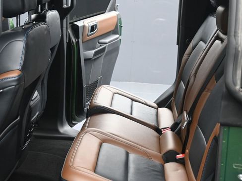 Used 2024 Ford Bronco Outer Banks image 22