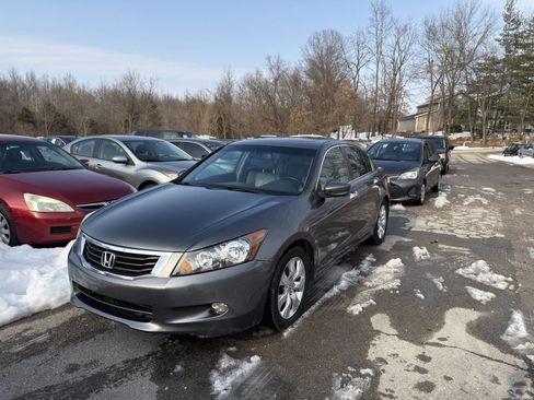 Used 2009 Honda Accord EX-L image 2