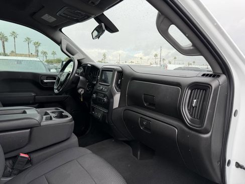 Used 2020 Chevrolet Silverado 1500 Custom Trail Boss w/ Custom Convenience Package image 28