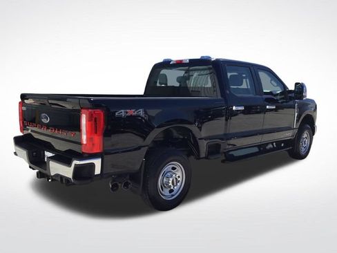Used 2025 Ford F350 XL w/ XL Driver Assist Package AWD/4WD image 5