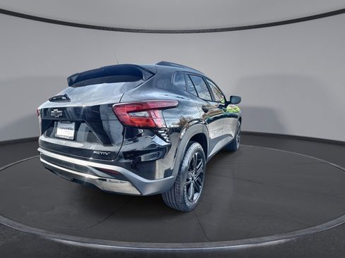 New 2026 Chevrolet Trax ACTIV w/ Sunroof Package image 13