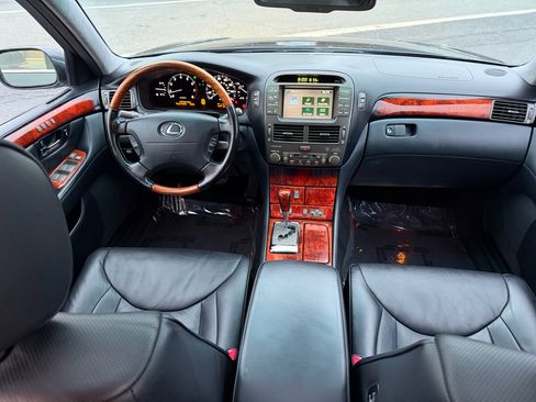 Used 2005 Lexus LS 430 image 30