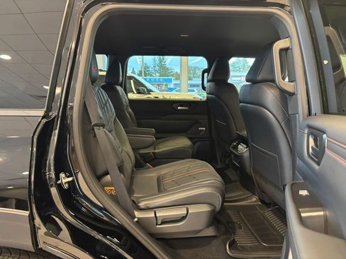 New 2026 Nissan Armada PRO-4X image 29