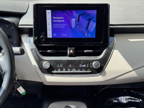 Used 2023 Toyota Corolla LE FWD image 21