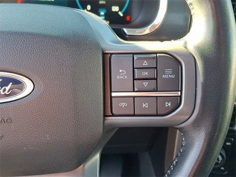 Used 2022 Ford F150 Lariat w/ Equipment Group 502A High image 23