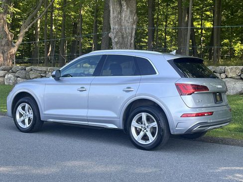 Used 2021 Audi Q5 2.0T Premium w/ Convenience Package AWD/4WD image 22