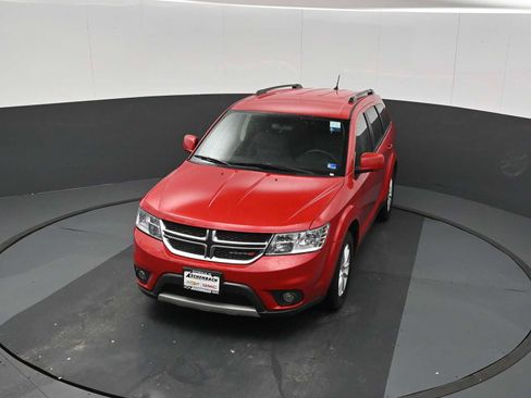 Used 2014 Dodge Journey SXT w/ Flexible Seating Group FWD image 12