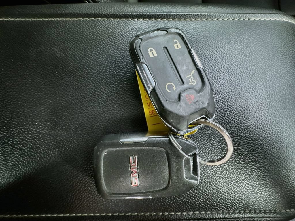Used 2019 GMC Acadia SLT AWD/4WD image 42