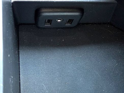 Used 2017 Chevrolet Camaro ZL1 RWD image 21
