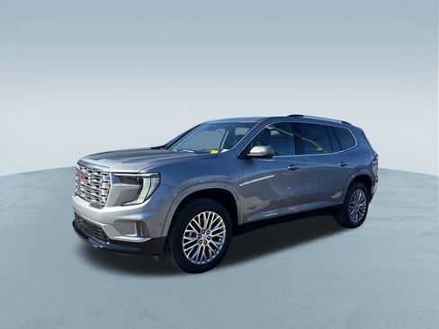 New 2026 GMC Acadia Denali w/ Super Cruise Package image 3