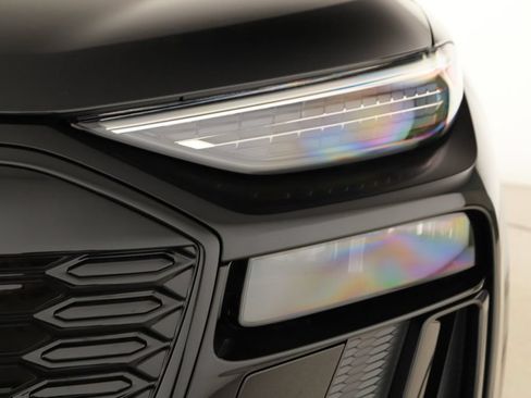 New 2027 Audi Q6 e-tron Prestige AWD/4WD image 35