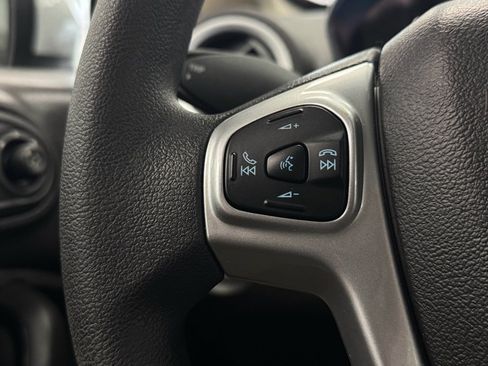 Used 2019 Ford Fiesta SE image 18