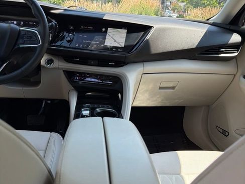Used 2023 Buick Envision Avenir AWD/4WD image 20
