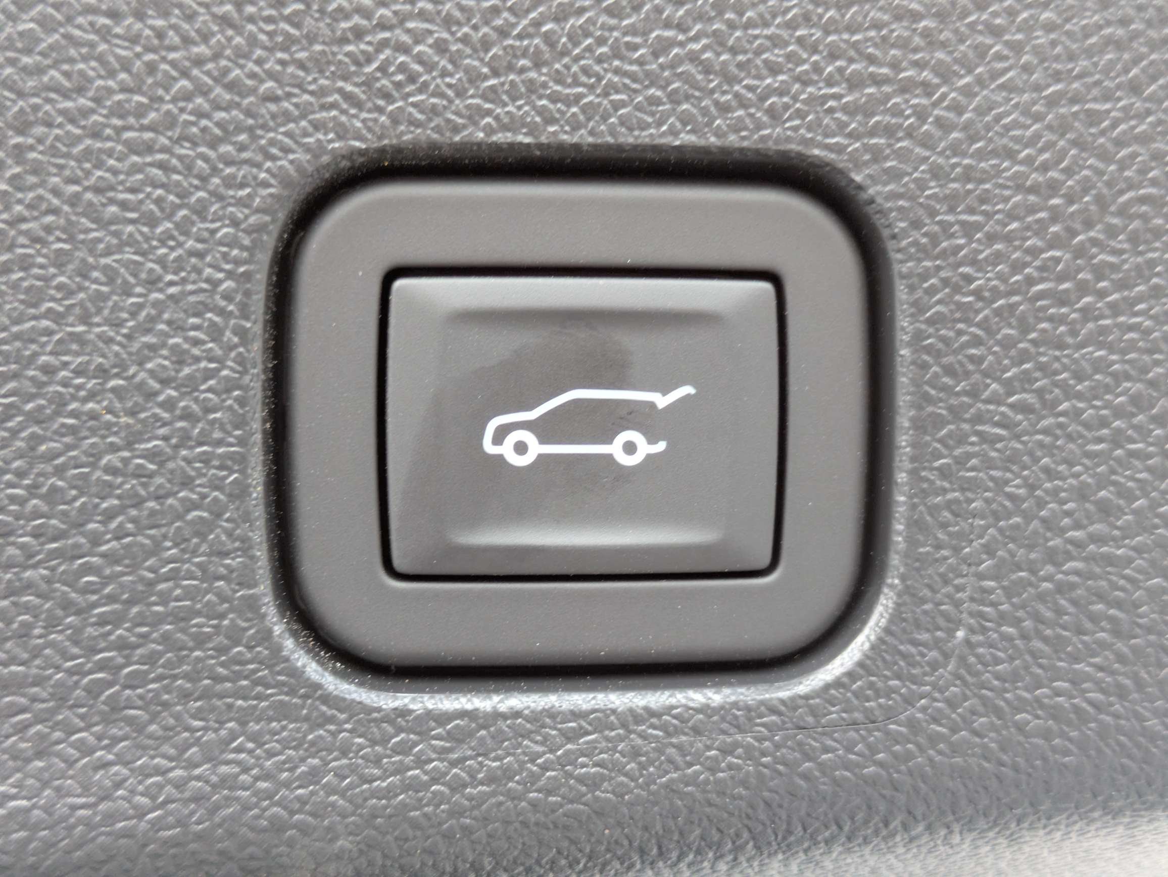 New 2027 Chevrolet Traverse LT w/ Midnight/Sport Edition AWD/4WD image 8