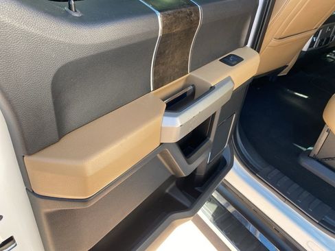 Used 2022 Ford F350 Lariat w/ Lariat Ultimate Package image 18