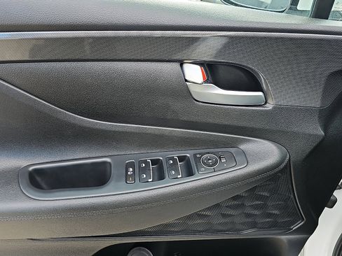 Used 2023 Hyundai Santa Fe SEL image 13